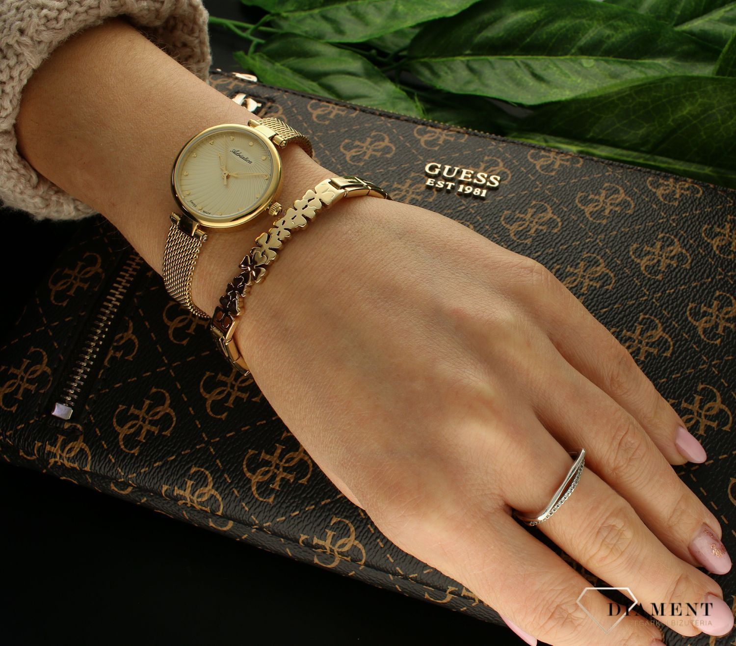 Bransoleta Nomination 021111007.jpg